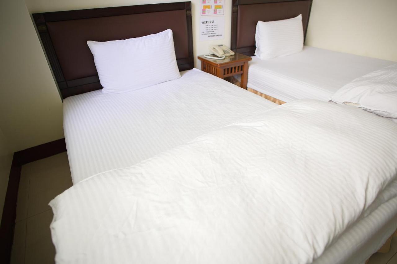 Clear Water Bay Homestay Nangan Bagian luar foto